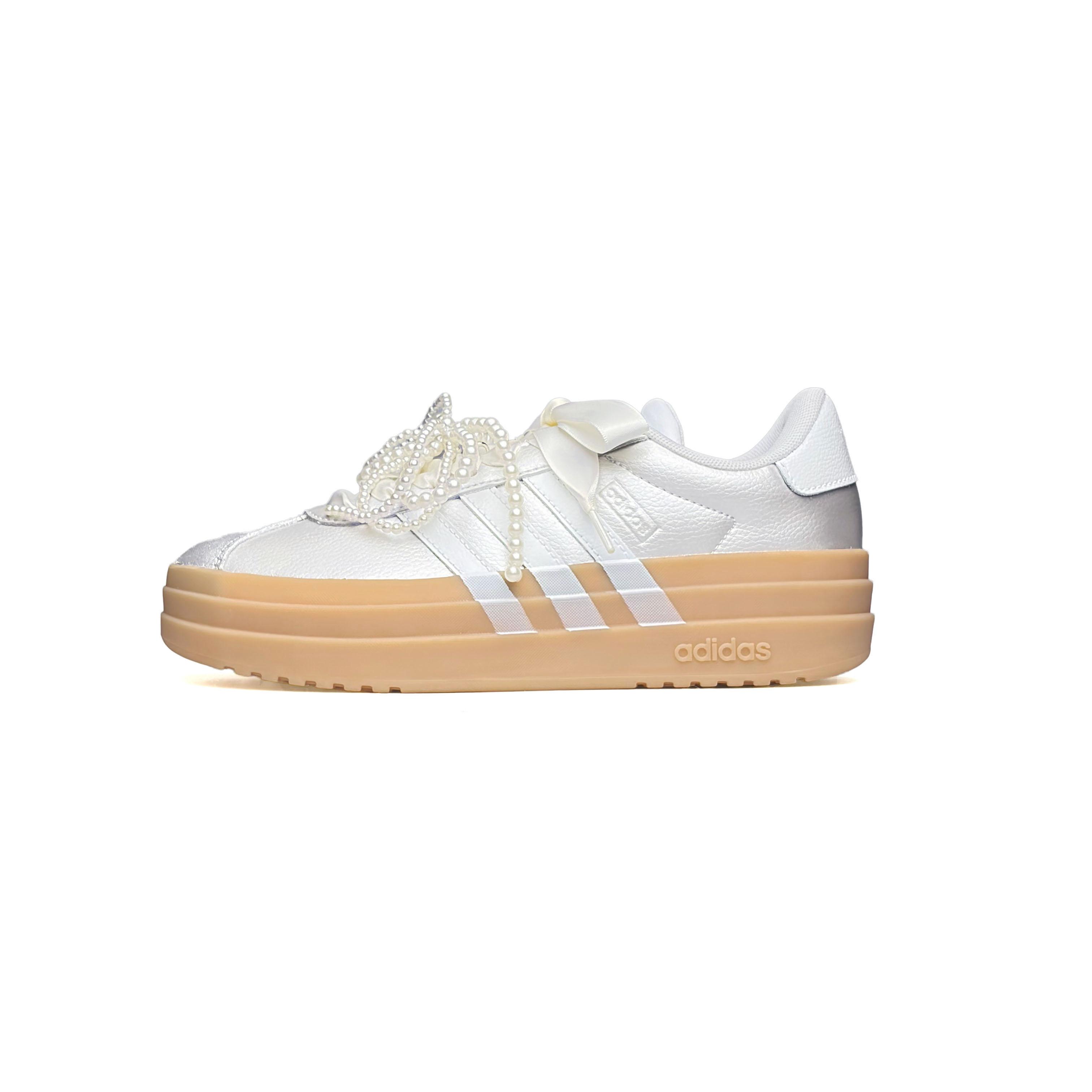 Adidas VL Court Bold Love Confession Low top Skateboard Shoes Women s IH3083(Team2043-ing) 36⅔
Adidas VL Court Bold Love Confession Low top Skateboard Shoes Women s IH3083(Team2043-ing) 36⅔