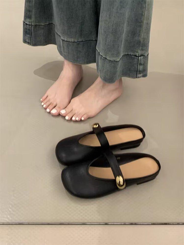 Французские ретро туфли-полушапки Мэри Джейн с сумкой на голову, женская летняя одежда 2025 года, новые однопедальные женские туфли-лодочки Muller Lazy 40 чёрный
Французские ретро туфли-полушапки Мэри Джейн с сумкой на голову, женская летняя одежда 2025 года, новые однопедальные женские туфли-лодочки Muller Lazy 40 чёрный