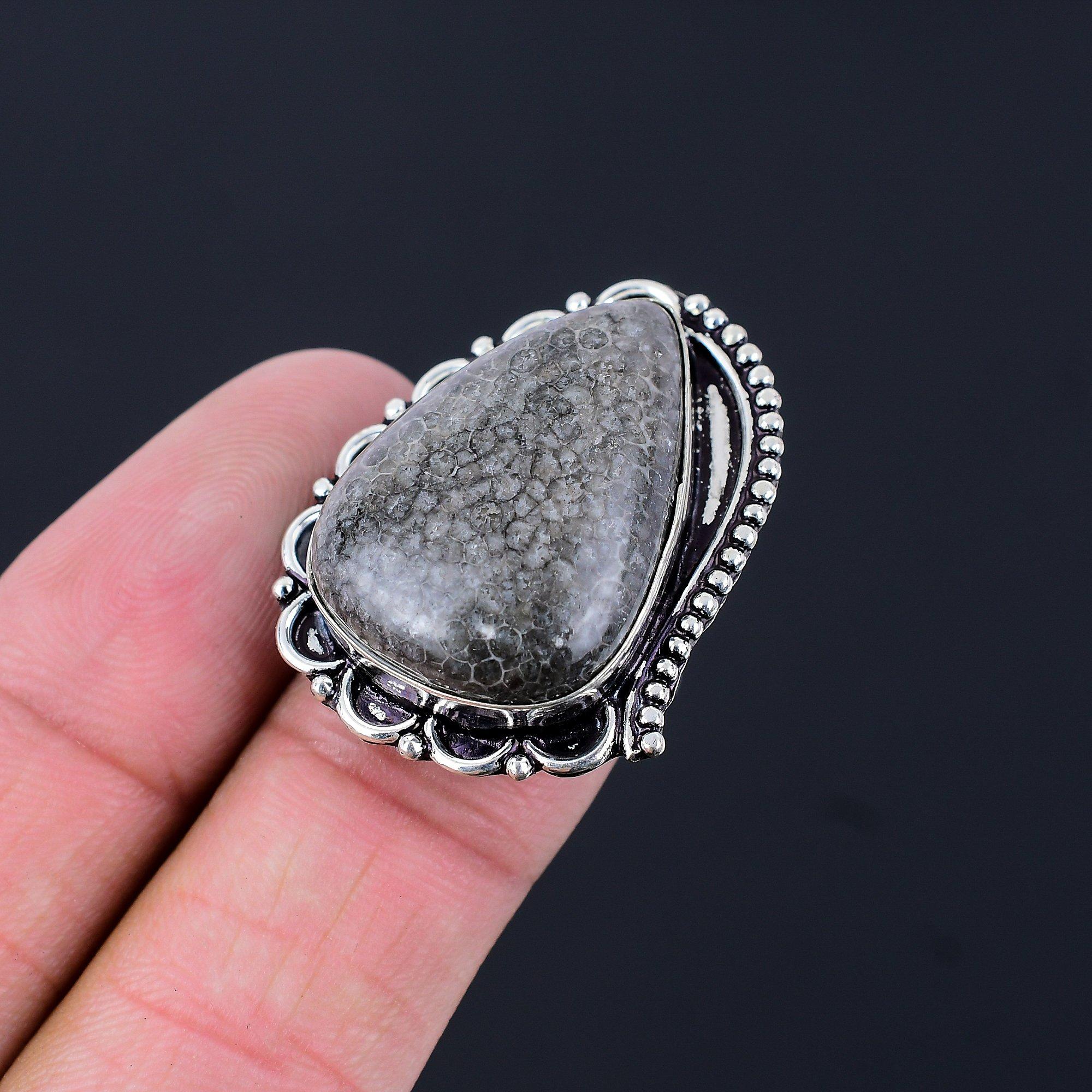 Sterling Silver Stingray Coral Gemstone Stackable Anniversary Wife Ring US 6.5 6.5
Sterling Silver Stingray Coral Gemstone Stackable Anniversary Wife Ring US 6.5 6.5