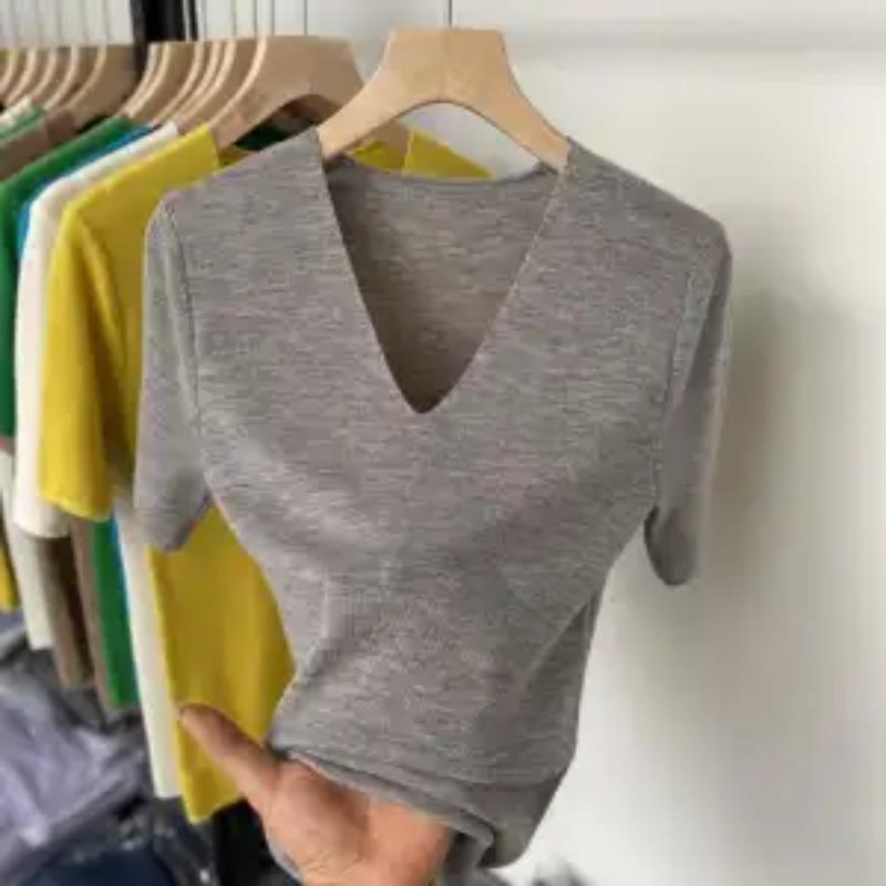 Women s Burgundy V-Neck Ribbed Knit Top Short Sleeve Slim Fit Casual Tee XXXL сірий
Women s Burgundy V-Neck Ribbed Knit Top Short Sleeve Slim Fit Casual Tee XXXL сірий