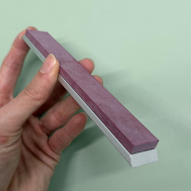 Premium Agate Whetstone With Aluminum Base For Professional Kitchen And Outdoor Knife Sharpening Use 1/5pcs 3000/10000#
Premium Agate Whetstone With Aluminum Base For Professional Kitchen And Outdoor Knife Sharpening Use 1/5pcs 3000/10000#