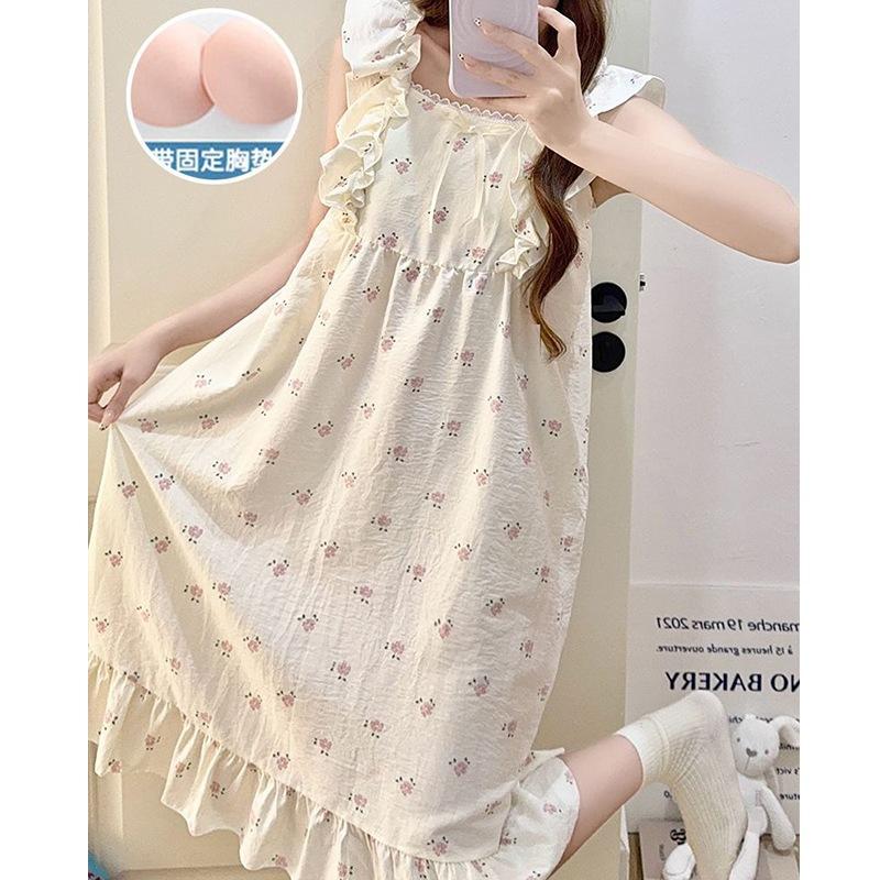 Cloud cotton summer short-sleeved nightdress pajamas women with chest pads cute cartoon sweet can be worn outside loungewear skirt women XXL
Cloud cotton summer short-sleeved nightdress pajamas women with chest pads cute cartoon sweet can be worn outside loungewear skirt women XXL