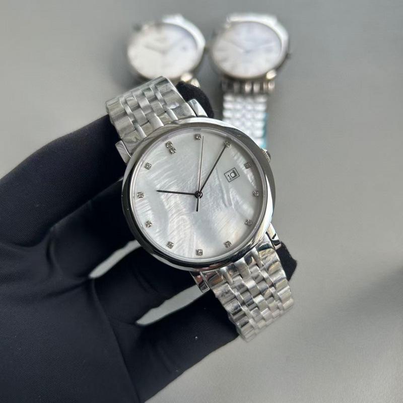 Langa Prestige Quartz Watch: Elegant Moon Phase Calendar with Four Hands, Perfect for Couples. 28mm
Langa Prestige Quartz Watch: Elegant Moon Phase Calendar with Four Hands, Perfect for Couples. 28mm