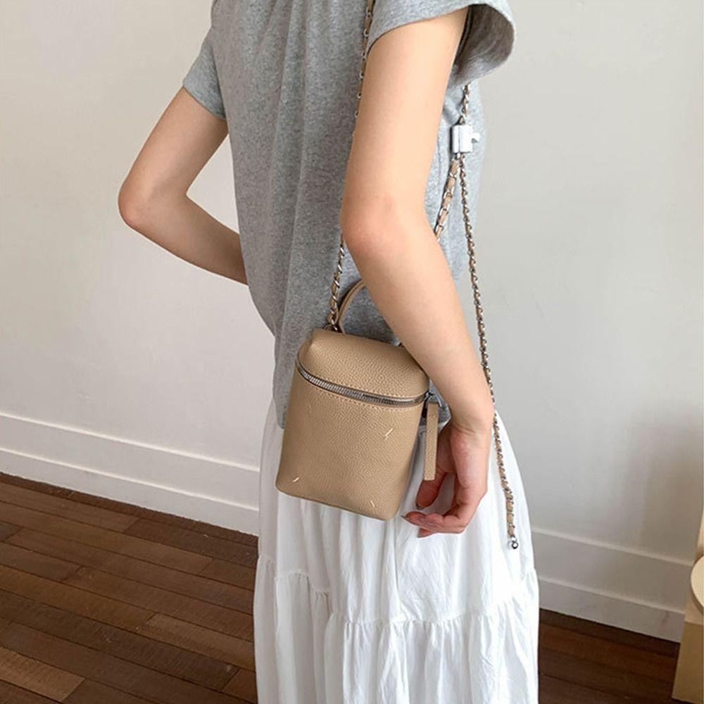 Solid Color Leather Square Bag Korean Women’s Handbag Trendy Single Shoulder Bag Female білий
Solid Color Leather Square Bag Korean Women’s Handbag Trendy Single Shoulder Bag Female білий