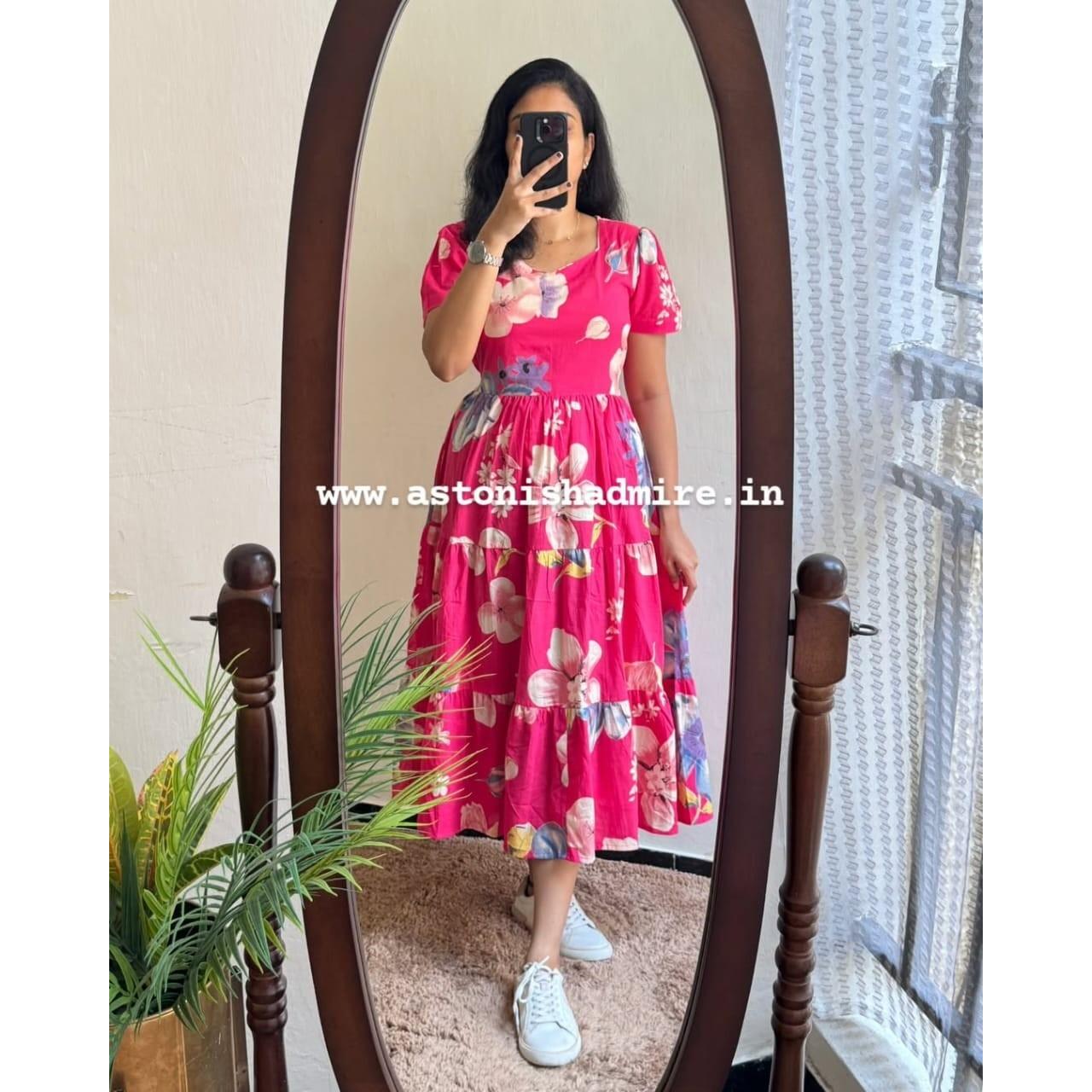 Women Party Wear Bollywood Midi Gown Kurta Indian Designer Top Tunic Kurti Dress 2377 M-38
Women Party Wear Bollywood Midi Gown Kurta Indian Designer Top Tunic Kurti Dress 2377 M-38
