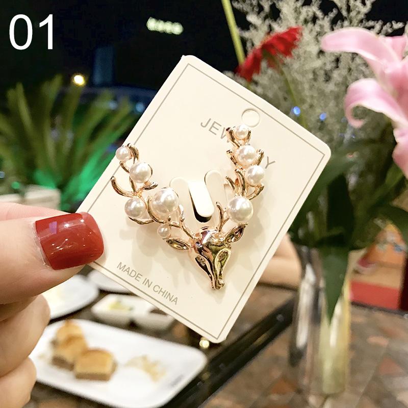 Веселые рождественские броши Шапка Санта-Клауса Колокольчики Носки Снежный костюм Металлические булавки Значки Клауса Носки Брошь Новогодние подарки JoomZL
Веселые рождественские броши Шапка Санта-Клауса Колокольчики Носки Снежный костюм Металлические булавки Значки Клауса Носки Брошь Новогодние подарки JoomZL