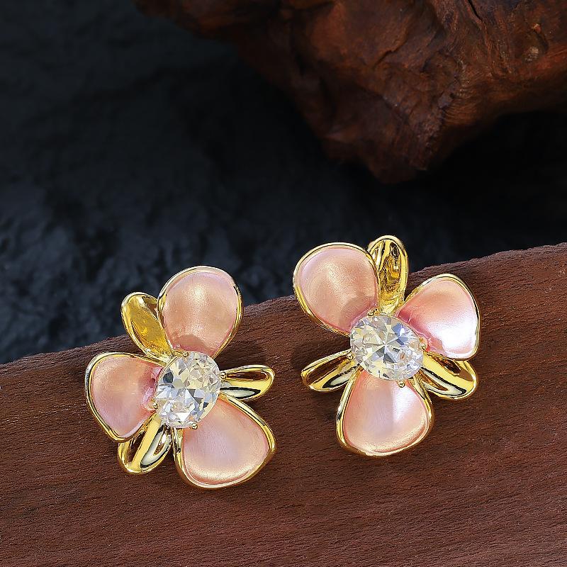 Mori sweet and elegant fairy wind inlaid zircon baking paint drip earrings earrings high sense high luxury temperament earrings women рожевий
Mori sweet and elegant fairy wind inlaid zircon baking paint drip earrings earrings high sense high luxury temperament earrings women рожевий