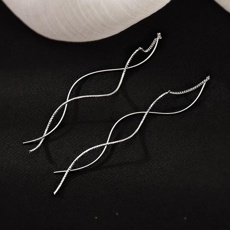 Female Niche Long Style Fashion Diligent Long Style Tassel Wavy Ear Line срібний
Female Niche Long Style Fashion Diligent Long Style Tassel Wavy Ear Line срібний