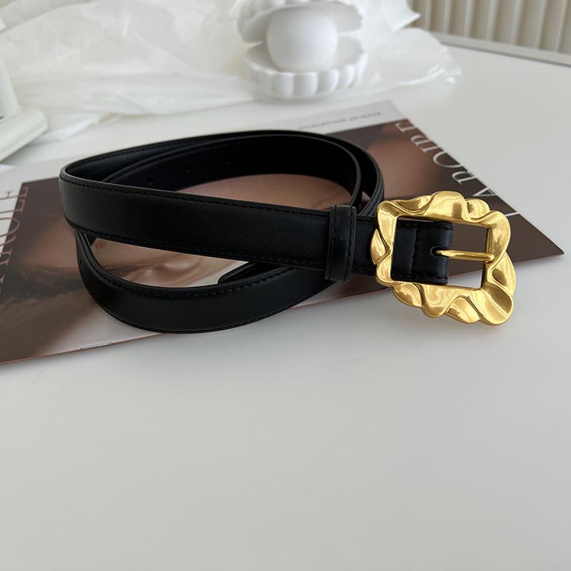 Black And Stylish Brown Womens Real Leather Belt With Unique Irregular Buckle Alloy 95cm чорний
Black And Stylish Brown Womens Real Leather Belt With Unique Irregular Buckle Alloy 95cm чорний