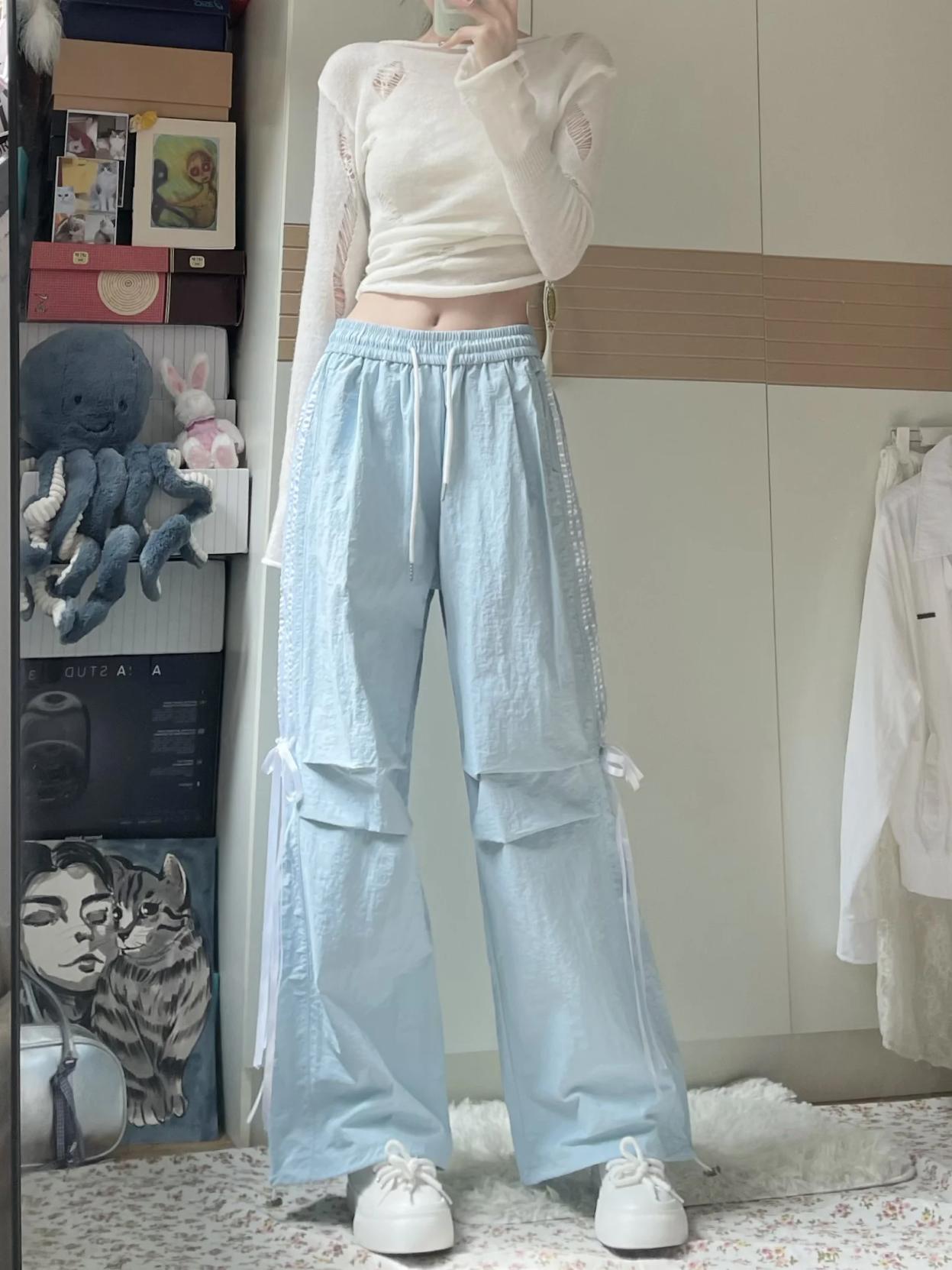 Ретро бант три полосы шнуровка синие повседневные брюки женские летние модные тонкие прямые брюки с высокой талией свободные широкие брюки 5XL синий
Ретро бант три полосы шнуровка синие повседневные брюки женские летние модные тонкие прямые брюки с высокой талией свободные широкие брюки 5XL синий