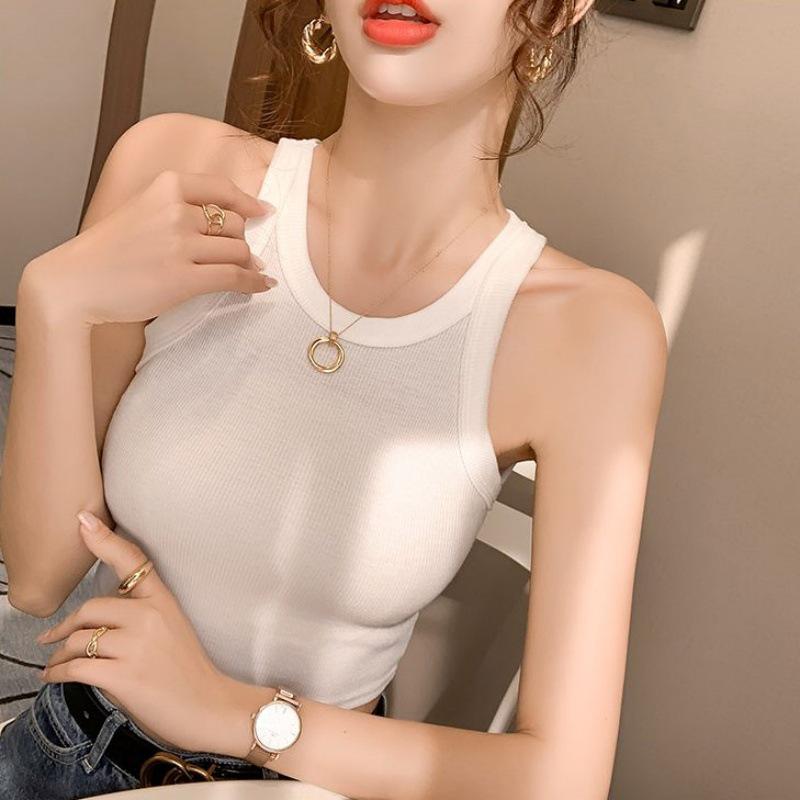 Women s Sleeveless Camisole Tank Top: Stylish Design for Summer, Versatile as Inner Layer or Outerwear, Strapless, Short Crop Top T-Shirt. Extra Large
Women s Sleeveless Camisole Tank Top: Stylish Design for Summer, Versatile as Inner Layer or Outerwear, Strapless, Short Crop Top T-Shirt. Extra Large