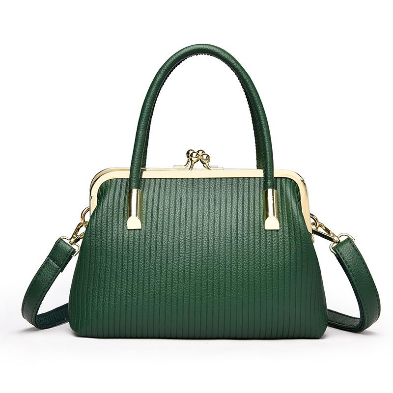 Маленькая сумка Одноплечевая сумка Женская сумка Модная Ручная Простая и Простая с Клапаном Сумка-кроссбоди для Поездок