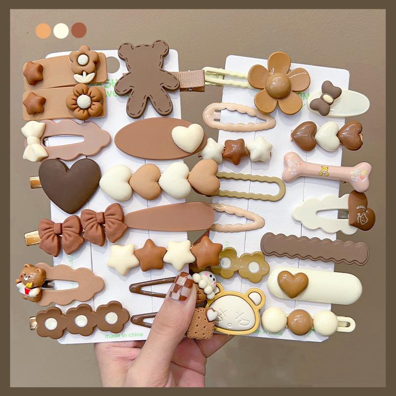 14 hair clips ladies cute brown hair clip bangs broken hair clip small delicate bb clip female headdress Size fits all
14 hair clips ladies cute brown hair clip bangs broken hair clip small delicate bb clip female headdress Size fits all
