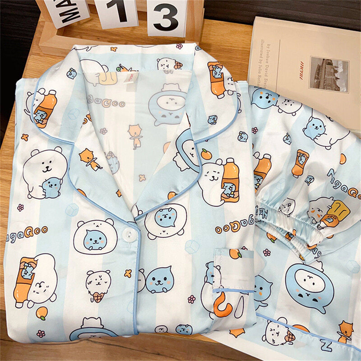 Soft cute princess style self-deprecating bear pajamas women s summer short-sleeved shorts cardigan suit girls can wear loungewear S
Soft cute princess style self-deprecating bear pajamas women s summer short-sleeved shorts cardigan suit girls can wear loungewear S