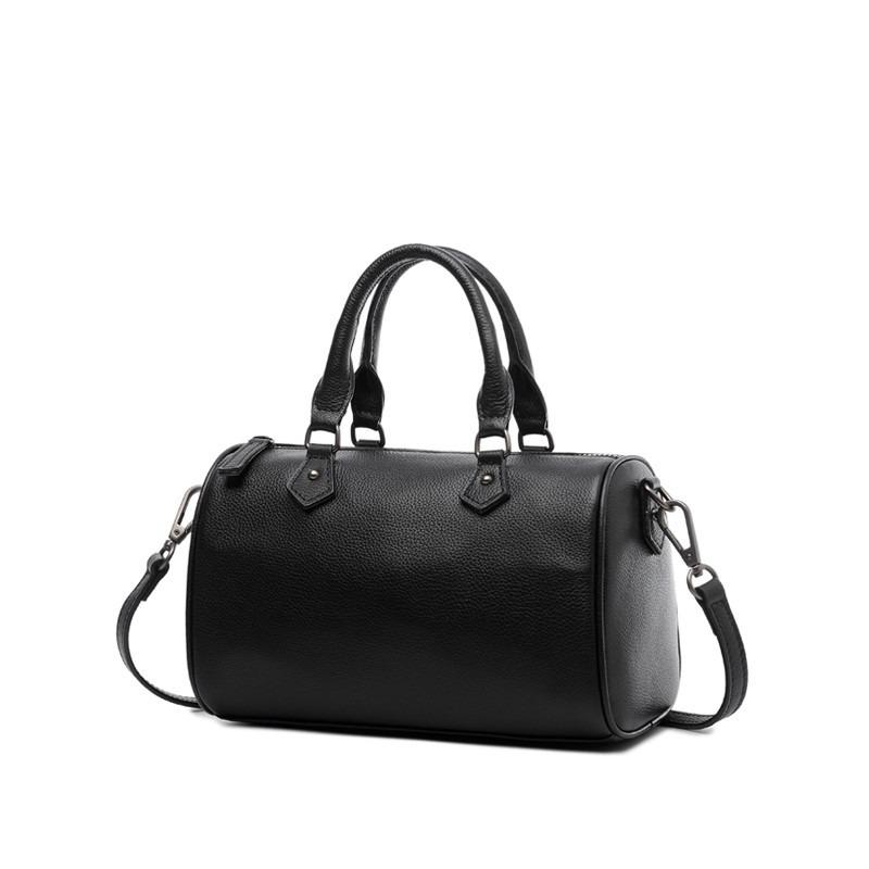 Женская сумка из натуральной кожи, сумка через плечо, женская диагональная модная женская сумка, маленькая сумка чёрный
Женская сумка из натуральной кожи, сумка через плечо, женская диагональная модная женская сумка, маленькая сумка чёрный