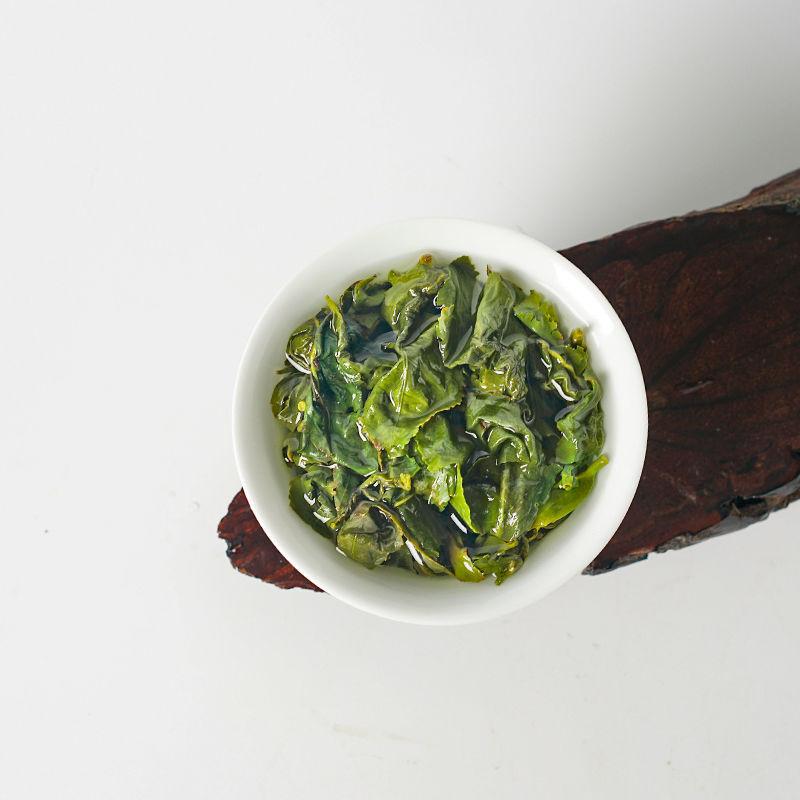 Dong Ding Oolong2025New Tea Taiwan High Mountain Gui Ren Fragrant Loose Tea 250g 250g
Dong Ding Oolong2025New Tea Taiwan High Mountain Gui Ren Fragrant Loose Tea 250g 250g