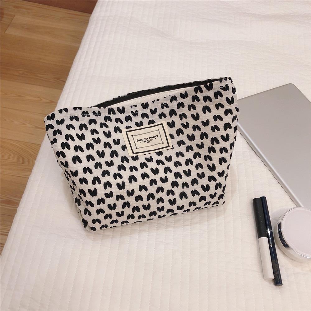 33 Printed Cosmetic Bag for Women,Small Makeup Organizer Travel Toiletry Zipper Bag White
33 Printed Cosmetic Bag for Women,Small Makeup Organizer Travel Toiletry Zipper Bag White