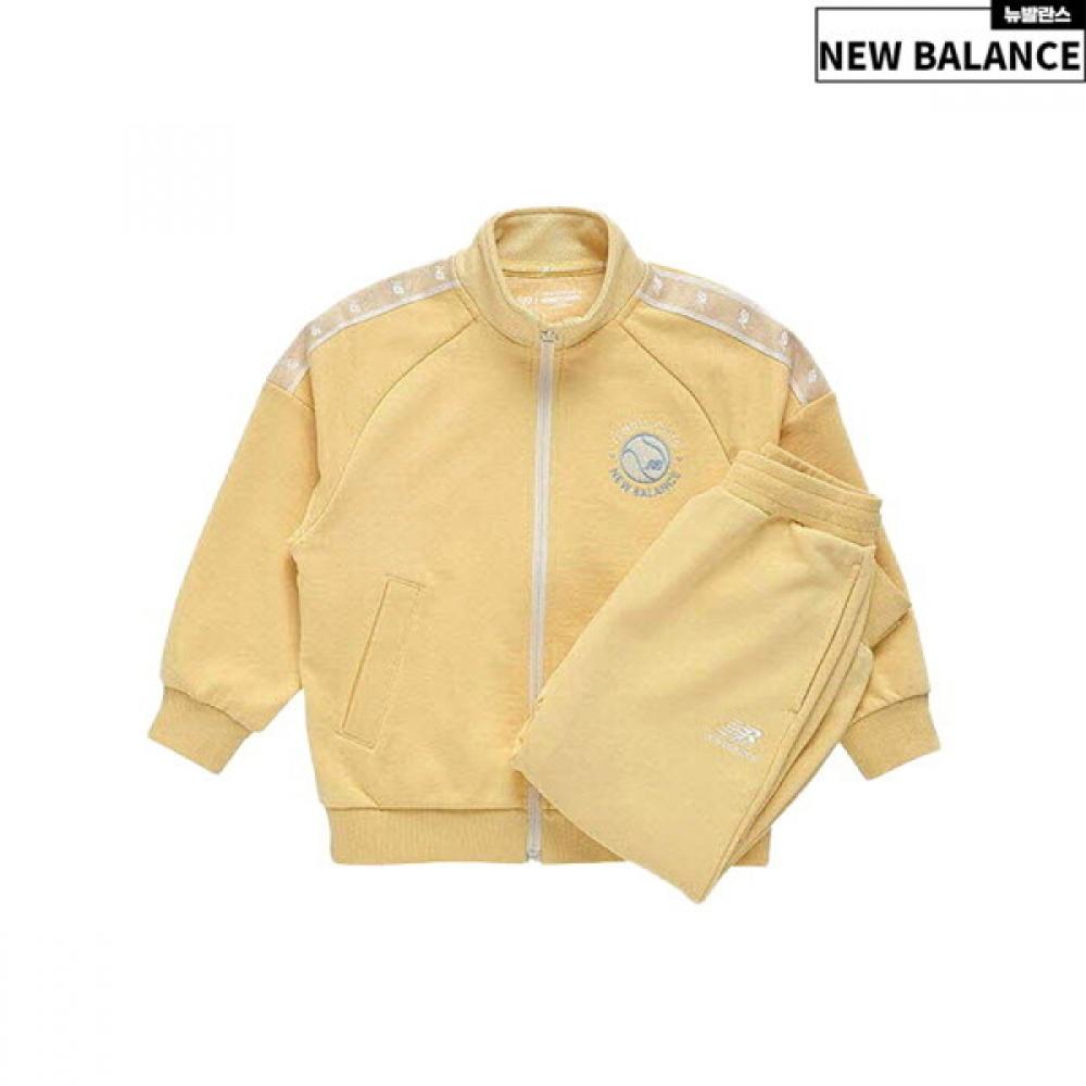 New Balance Kids New Balance Kids New Balance Skys Sports Club Daimaru Top And Bottom Set Nk9yd1203u yellow/140
New Balance Kids New Balance Kids New Balance Skys Sports Club Daimaru Top And Bottom Set Nk9yd1203u yellow/140