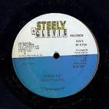 12inch Record REUBEN BINGIE GENERAL DIXON - Stick Up VPRD496 Steely & Clevie 1989 US Reggae, Ska & Dub Used
12inch Record REUBEN BINGIE GENERAL DIXON - Stick Up VPRD496 Steely & Clevie 1989 US Reggae, Ska & Dub Used