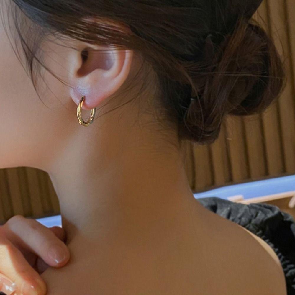 Серьги Изысканные женские украшения Женские серьги-кольца Серьги в корейском стиле с пряжкой для ушей
Серьги Изысканные женские украшения Женские серьги-кольца Серьги в корейском стиле с пряжкой для ушей