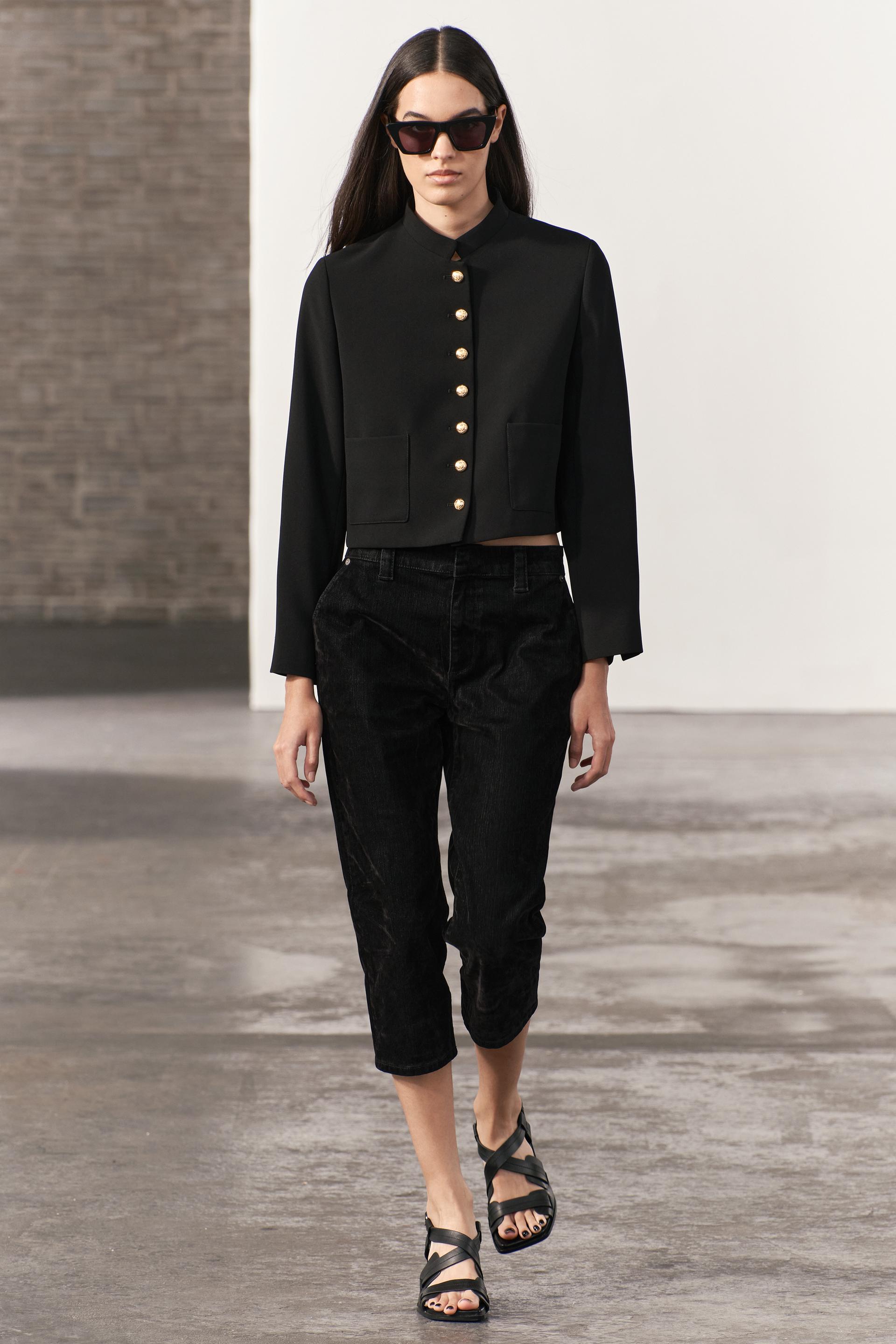 УКОРОЧЕННАЯ КУРТКА НА ПУГОВИЦАХ ZW COLLECTION 
УКОРОЧЕННАЯ КУРТКА НА ПУГОВИЦАХ ZW COLLECTION