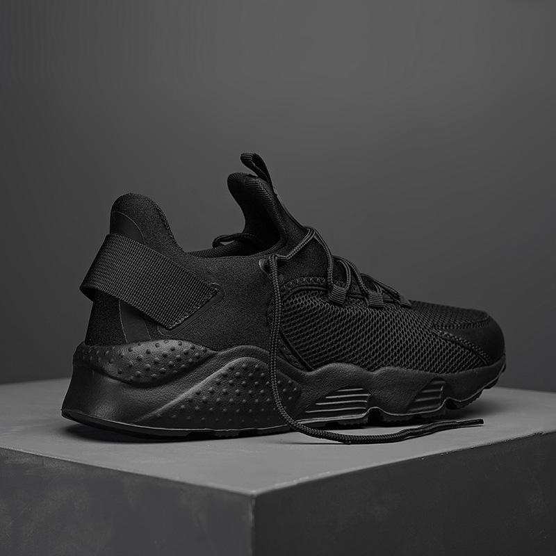 Summer mesh breathable men s ultra-light sports leisure large size sports running shoes large size 46 чорний
Summer mesh breathable men s ultra-light sports leisure large size sports running shoes large size 46 чорний