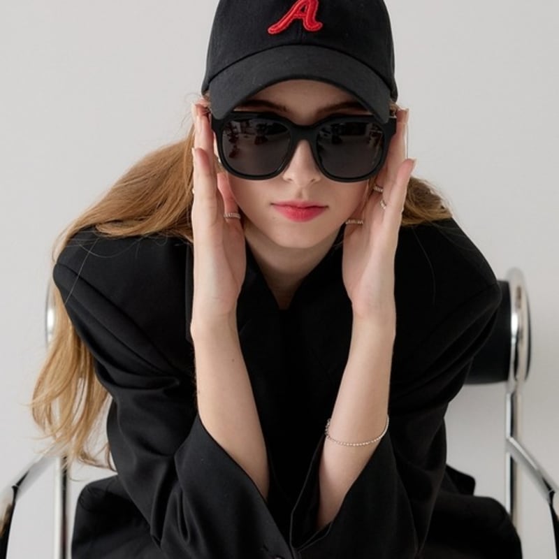 aphrose logo frame A stitch ball cap (black) black
aphrose logo frame A stitch ball cap (black) black