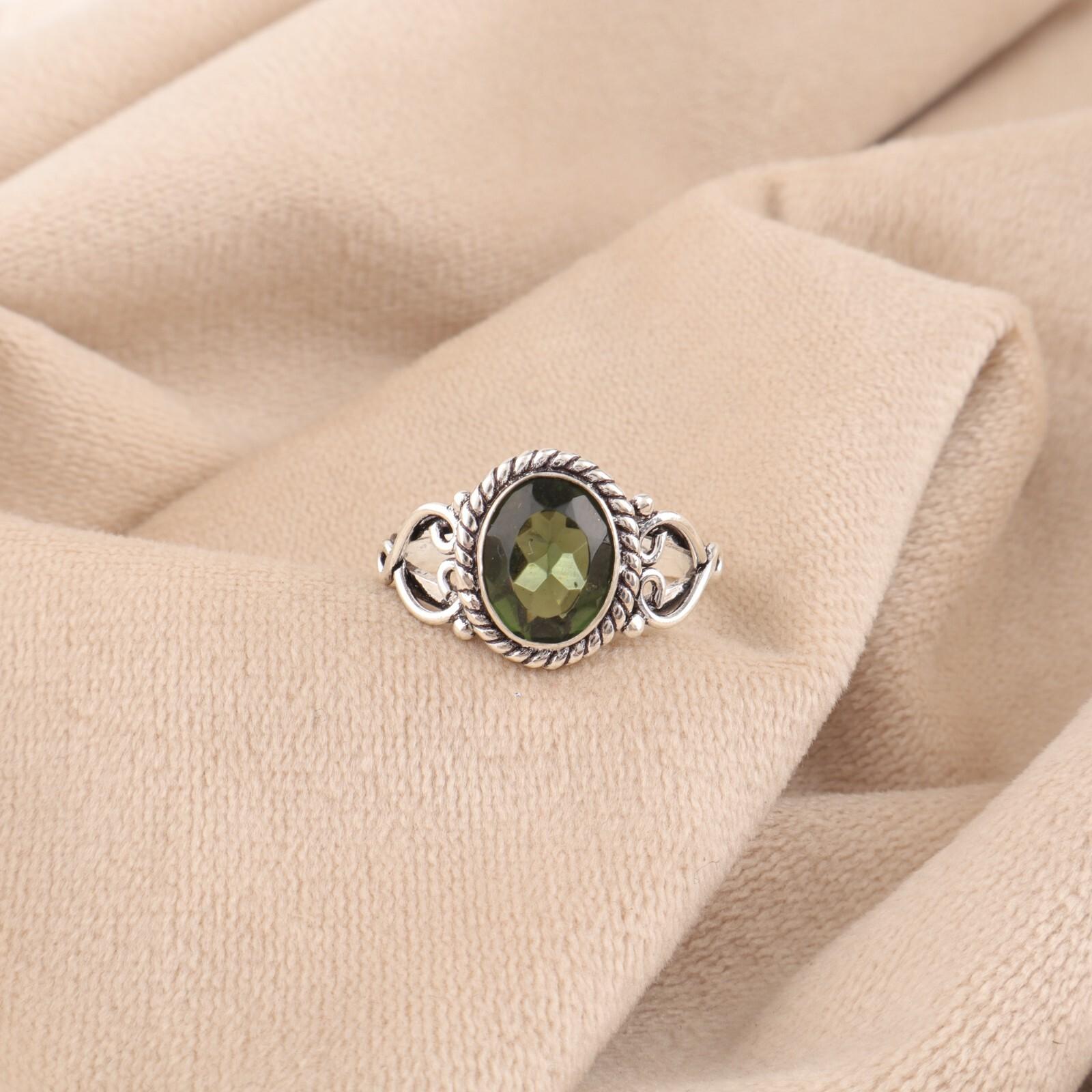 Натуральный зеленый турмалин драгоценный камень 925 стерлинговое серебро ювелирные изделия кольцо ручной работы RR-8-47 10.75
Натуральный зеленый турмалин драгоценный камень 925 стерлинговое серебро ювелирные изделия кольцо ручной работы RR-8-47 10.75