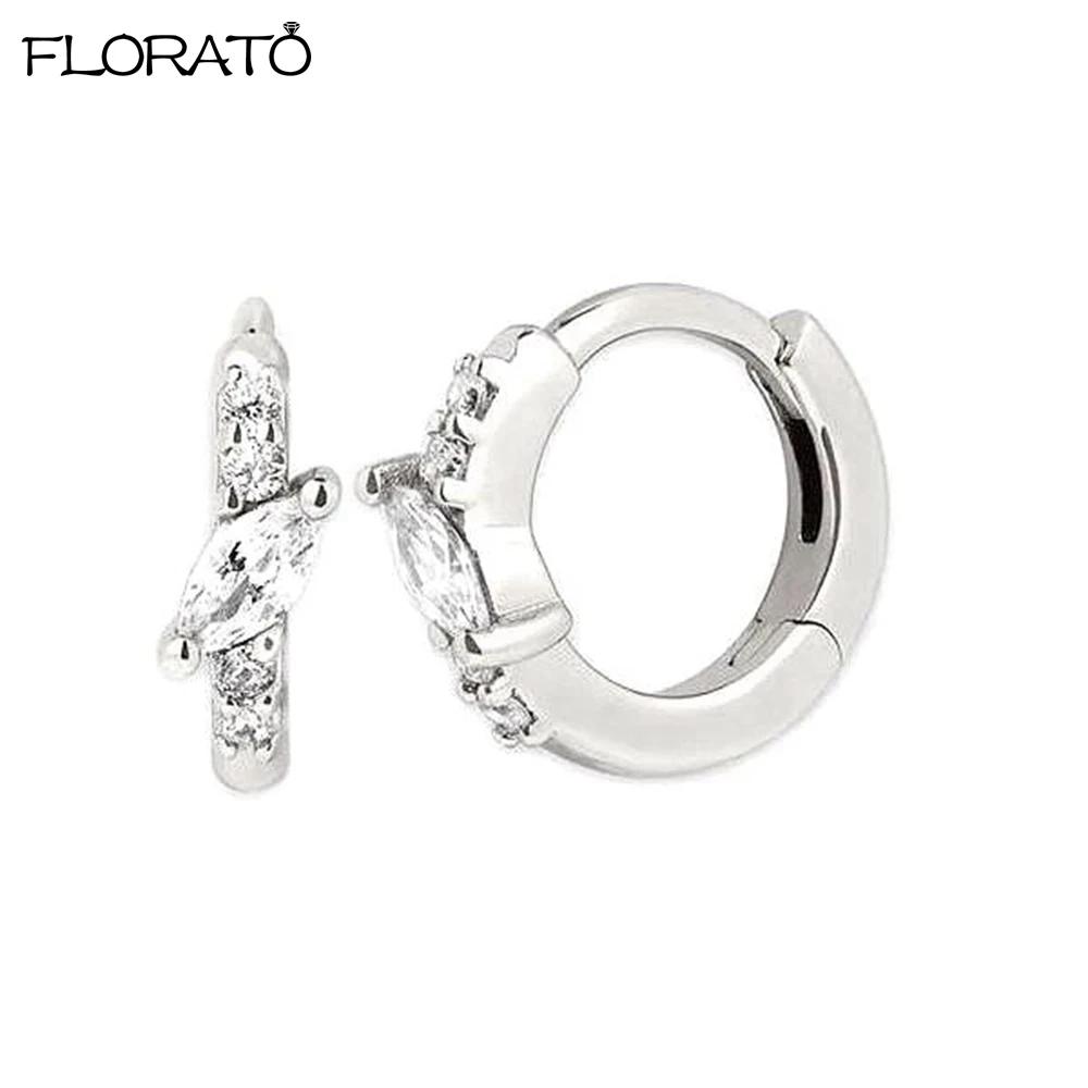 925 Sterling Silver Needle White Zircon Small Earring for Women Mini Hoop Piercing Earring Trend Jewerly Aretes De Mujer Bijoux
925 Sterling Silver Needle White Zircon Small Earring for Women Mini Hoop Piercing Earring Trend Jewerly Aretes De Mujer Bijoux