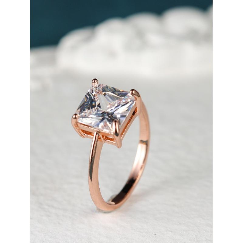 European and American simple four-claw square diamond zircon ring, ice flower cutting luxury high-end women s ring no. 10
European and American simple four-claw square diamond zircon ring, ice flower cutting luxury high-end women s ring no. 10