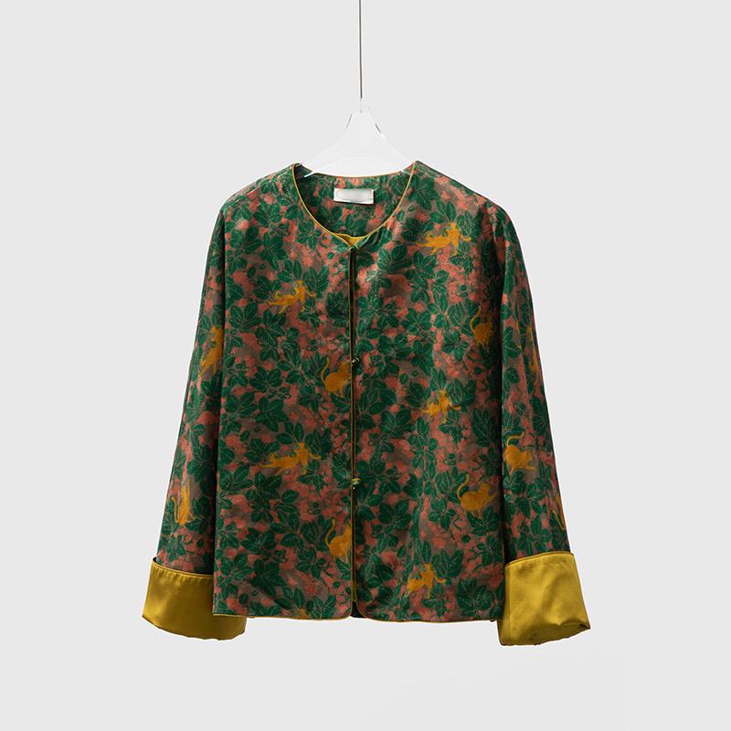 Silk Red Xiangyun Cloud Print Gauze Cardigan: 100% Mulberry Silk, Roll-Up Sleeves, Round Neck, Chinese Style. 2X-Large
Silk Red Xiangyun Cloud Print Gauze Cardigan: 100% Mulberry Silk, Roll-Up Sleeves, Round Neck, Chinese Style. 2X-Large