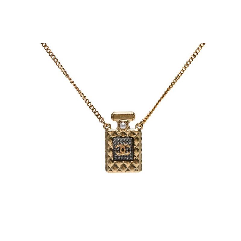 CHANEL 5° North Perfume Bottle Shape Metal Rhinestone Necklace Women s Style
CHANEL 5° North Perfume Bottle Shape Metal Rhinestone Necklace Women s Style