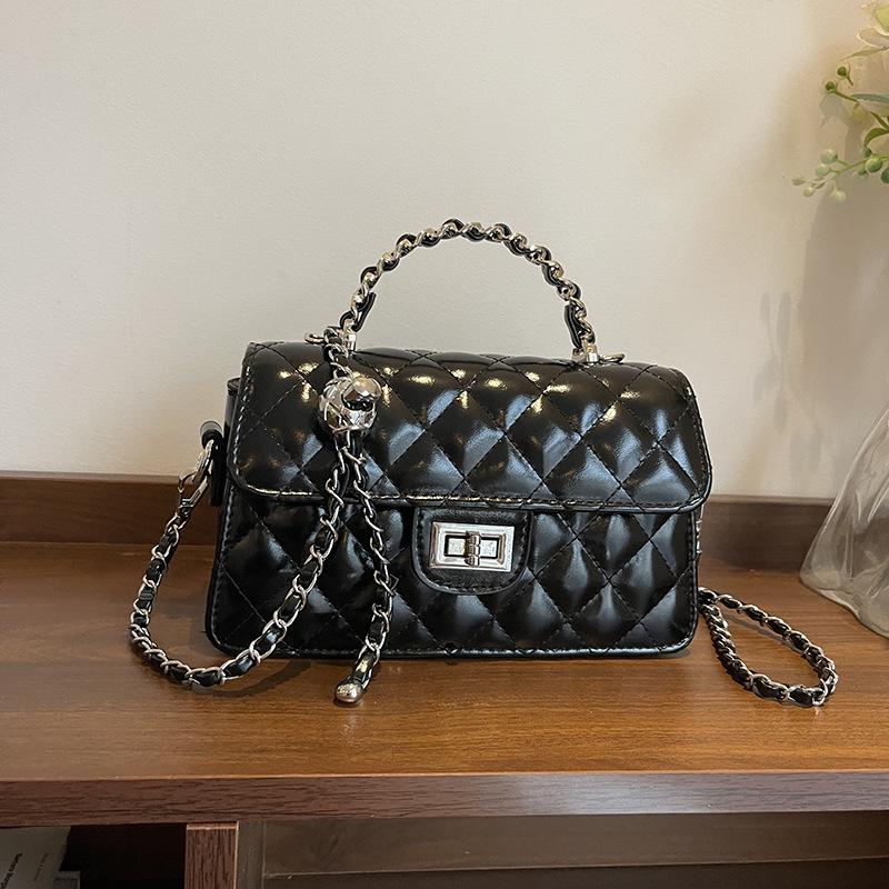 Rhombus Lock Chain Crossbody Bag New Simple Xiaoxiangfeng Handbag Versatile Shoulder Small Square Bag чорний
Rhombus Lock Chain Crossbody Bag New Simple Xiaoxiangfeng Handbag Versatile Shoulder Small Square Bag чорний