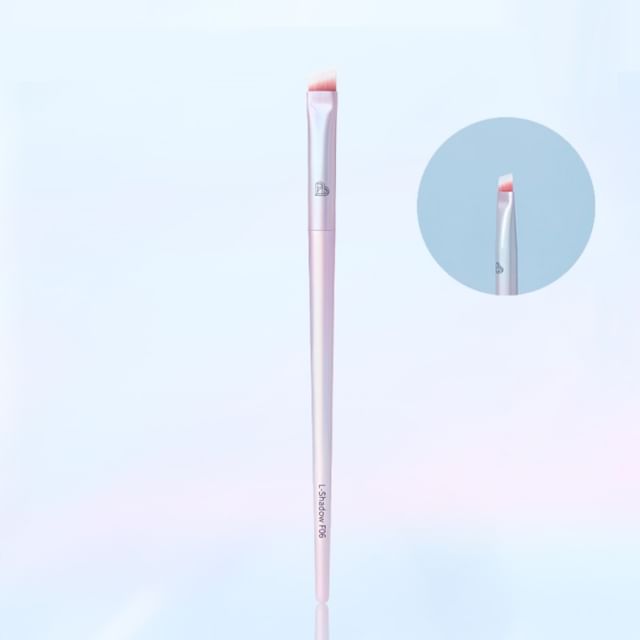 BLJ - Серія Феєрверк Кутова Кисть #F08 Angled Brush - 1pc
BLJ - Серія Феєрверк Кутова Кисть #F08 Angled Brush - 1pc