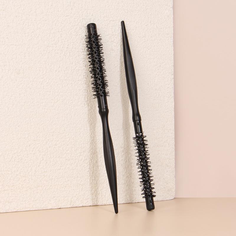 Ceramic Aluminum Tube Mini Hairdressing Brush with Nylon Tipped Tail for Smooth Curling and Styling OPP Bag Packaging
Ceramic Aluminum Tube Mini Hairdressing Brush with Nylon Tipped Tail for Smooth Curling and Styling OPP Bag Packaging