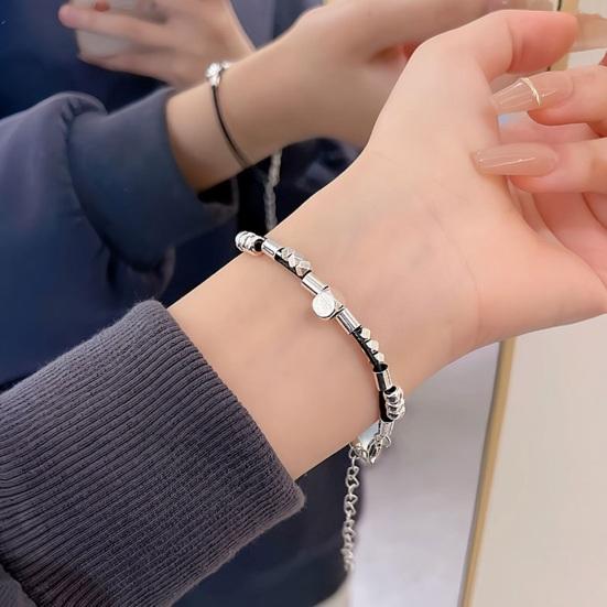 Женский браслет Yousheng с удлиненной цепочкой, регулируемый, двухслойный, геометрический, из сплава, подвеска в холодном стиле, зажим-лобстер, браслет для пары, повседневная одежда, ювелирные изделия серебряный
Женский браслет Yousheng с удлиненной цепочкой, регулируемый, двухслойный, геометрический, из сплава, подвеска в холодном стиле, зажим-лобстер, браслет для пары, повседневная одежда, ювелирные изделия серебряный