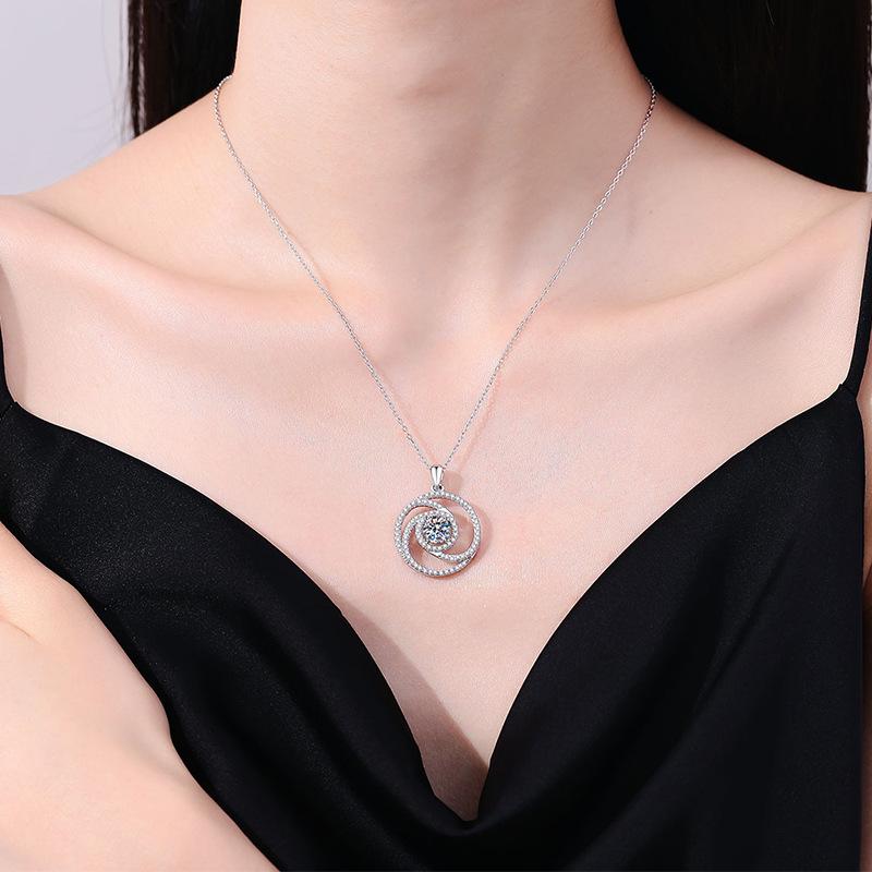 European & American Style Heartbeat Clavicle Necklace with Full Diamond Round Ring and Korean-Style Dynamic Bead
European & American Style Heartbeat Clavicle Necklace with Full Diamond Round Ring and Korean-Style Dynamic Bead