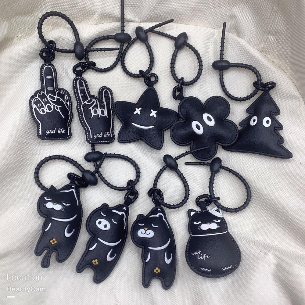 Pig Leather Keychain Christmas Tree Car Key Pendant Cartoon Leather Pendant Automotive Interior rock gesture
Pig Leather Keychain Christmas Tree Car Key Pendant Cartoon Leather Pendant Automotive Interior rock gesture