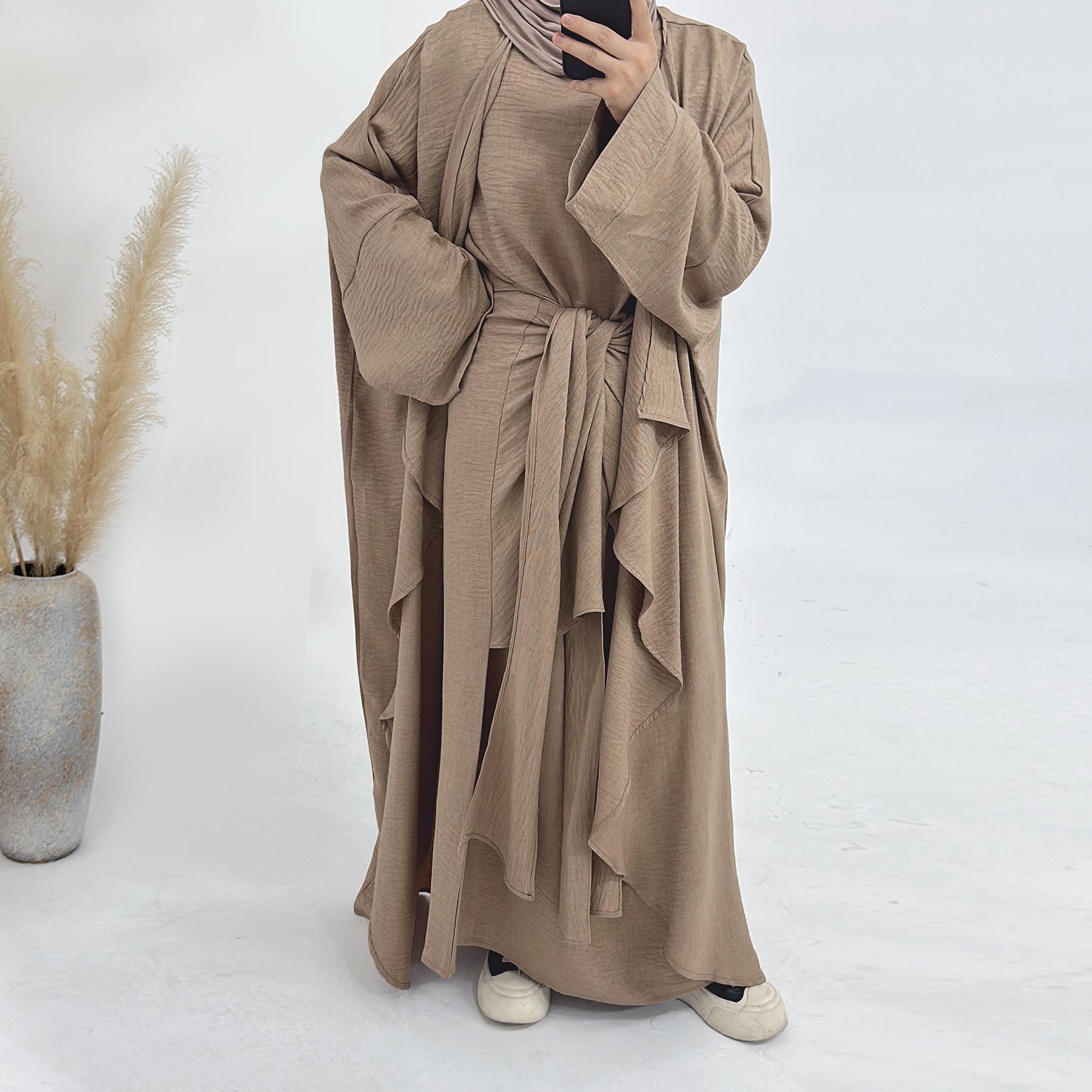 Plus-Size Two-Piece Cardigan and Inner Wear Set 821 Small
Plus-Size Two-Piece Cardigan and Inner Wear Set 821 Small