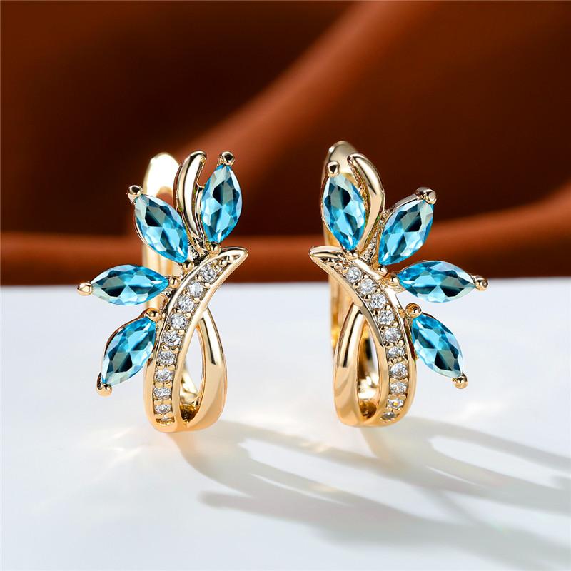 Милые женские серьги-клипсы с синим и зеленым камнем, подвески золотого цвета, белый циркон, свадебные украшения для женщин
Милые женские серьги-клипсы с синим и зеленым камнем, подвески золотого цвета, белый циркон, свадебные украшения для женщин