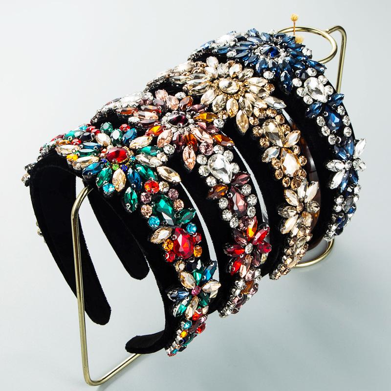Baroque Crystal Flower Headband: Luxury Street Style Hair Accessory for Women разноцветный
Baroque Crystal Flower Headband: Luxury Street Style Hair Accessory for Women разноцветный