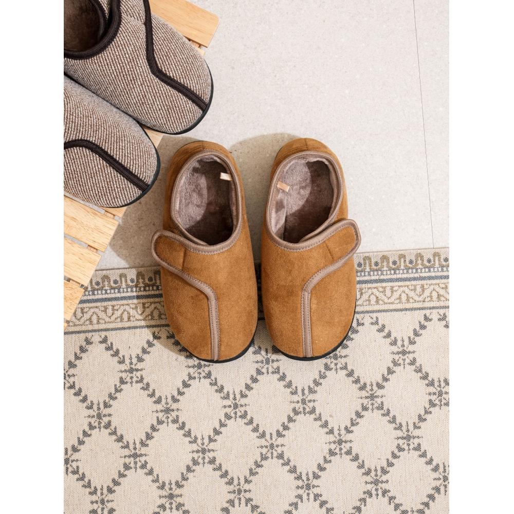 Кроссовки с застежкой Daiso, приблизительная длина. 250 Мм Brown pattern (stripes)
Кроссовки с застежкой Daiso, приблизительная длина. 250 Мм Brown pattern (stripes)