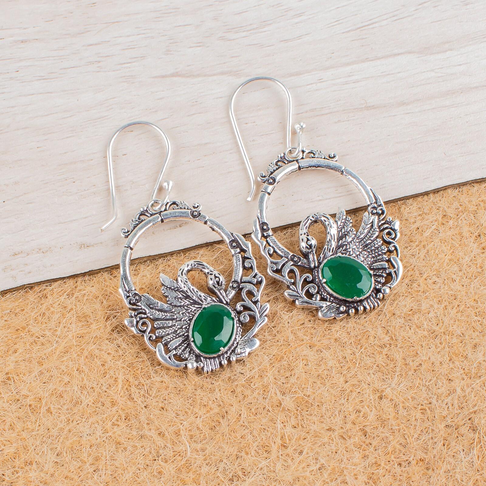 Dainty Green Onyx Gemstone 925 Sterling Silver Jewelry Drop/Dangle Earrings1.64 CE-2-6
Dainty Green Onyx Gemstone 925 Sterling Silver Jewelry Drop/Dangle Earrings1.64 CE-2-6