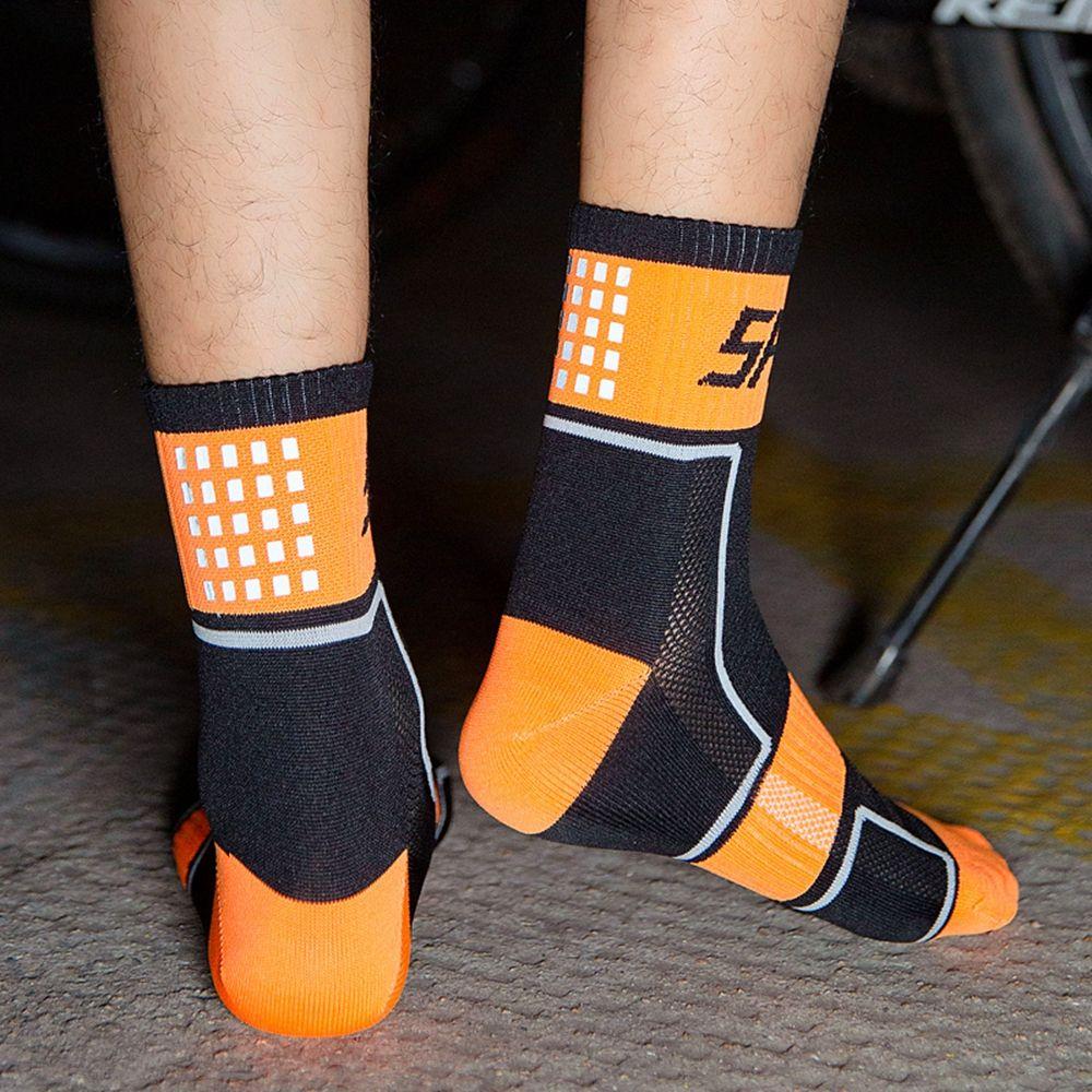 Fitness Socks Football Stockings Reflective Cycling Sock Professional Sports Socks Men Women
Fitness Socks Football Stockings Reflective Cycling Sock Professional Sports Socks Men Women