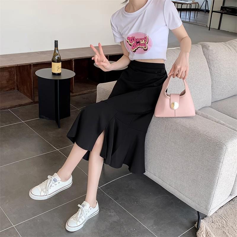 Plus Size High Waist Black Fishtail Skirt - Slimming, Flowy & Elegant for Spring 4XL чёрный
Plus Size High Waist Black Fishtail Skirt - Slimming, Flowy & Elegant for Spring 4XL чёрный