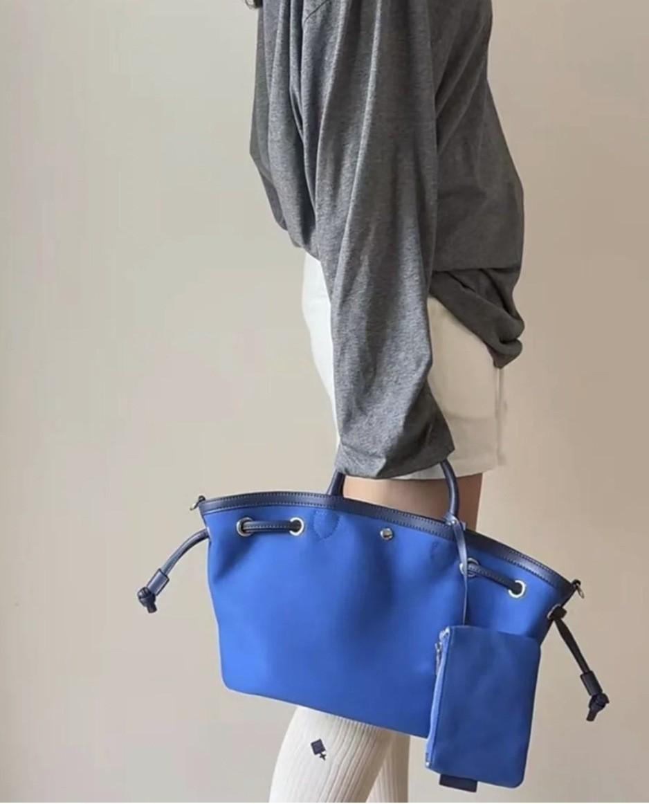 Women S Bags, Canvas And Pitot Bags, Design Sense, Vegetable Baskets, Casual Large-Capacity Handbags. 24*20*14cm синий
Women S Bags, Canvas And Pitot Bags, Design Sense, Vegetable Baskets, Casual Large-Capacity Handbags. 24*20*14cm синий