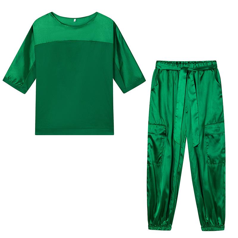 Женский повседневный костюм-двойка: европейский и американский атласный топ с рукавом до локтя и брюки, 2024 год. 2XL зелёный
Женский повседневный костюм-двойка: европейский и американский атласный топ с рукавом до локтя и брюки, 2024 год. 2XL зелёный