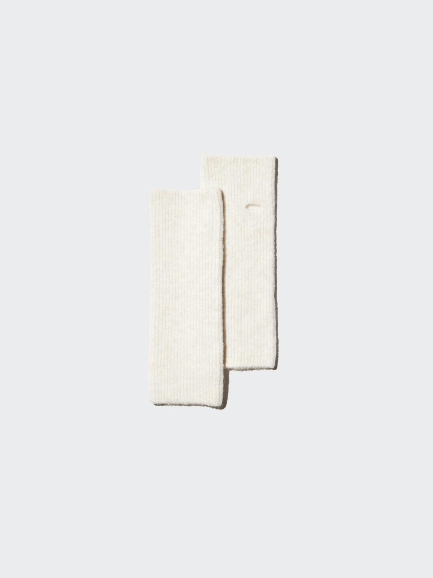 Вязаные напульсники Uniqlo Supre Yarn 01 OFF WHITE/ONE SIZE
Вязаные напульсники Uniqlo Supre Yarn 01 OFF WHITE/ONE SIZE