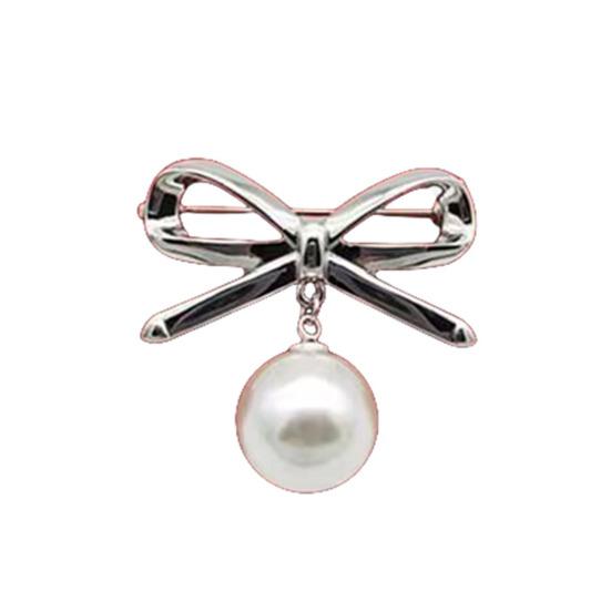 Women Brooch Bowknot Shape Anti-Rust Finish Shawl Clip with Faux Pearl Rhinestones Inlaid Sweaters Scarves Jackets Decorative Anti-exposure
Women Brooch Bowknot Shape Anti-Rust Finish Shawl Clip with Faux Pearl Rhinestones Inlaid Sweaters Scarves Jackets Decorative Anti-exposure