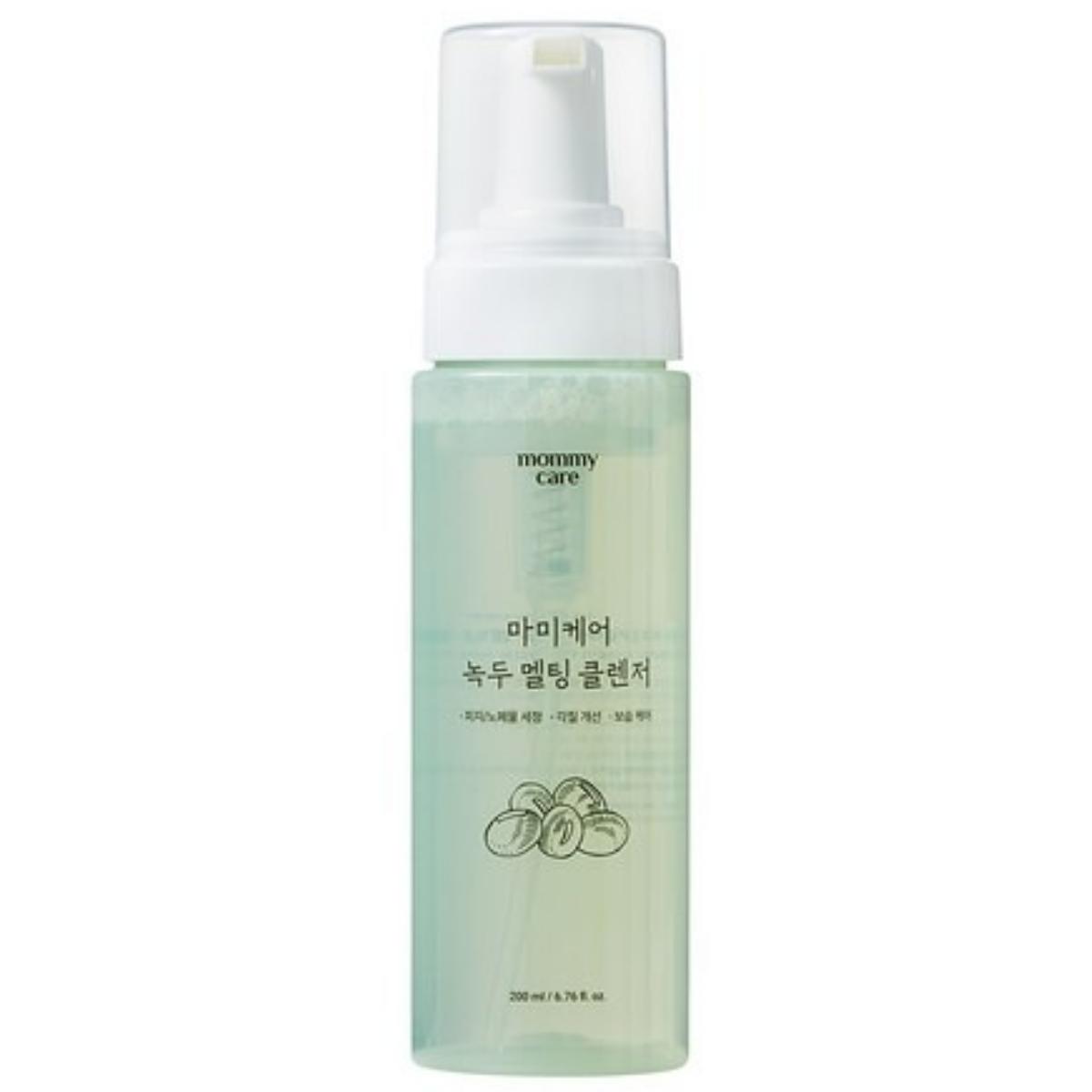 MOMMY CARE Mung Bean & Green Tea Sebum Melting Enzyme Tone-Up Bubble Cleanser 200ml
MOMMY CARE Mung Bean & Green Tea Sebum Melting Enzyme Tone-Up Bubble Cleanser 200ml
